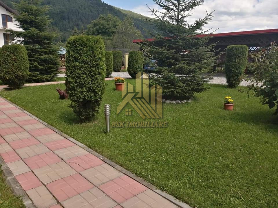 Casă de vânzare Moieciu Bran, lângă Castel – Ideal pensiune, comision 0