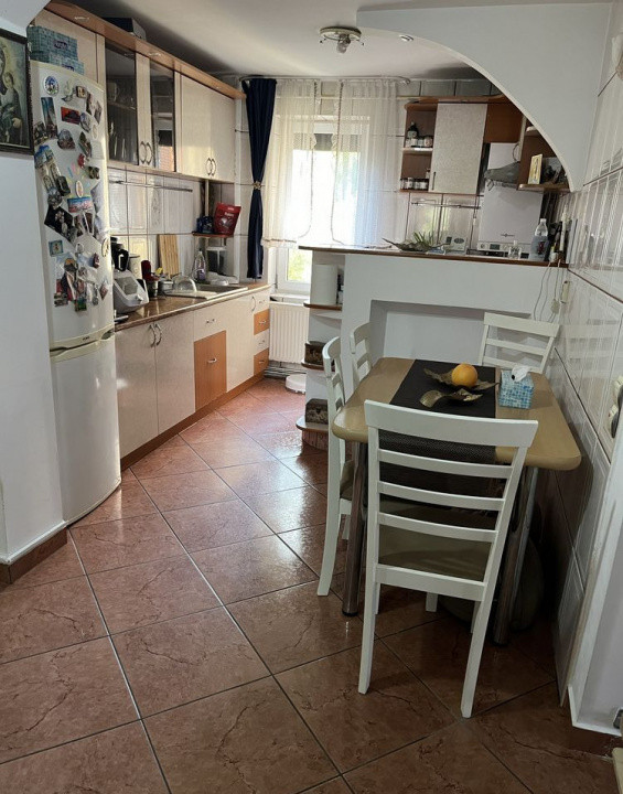 Apartament 4 camere Triaj