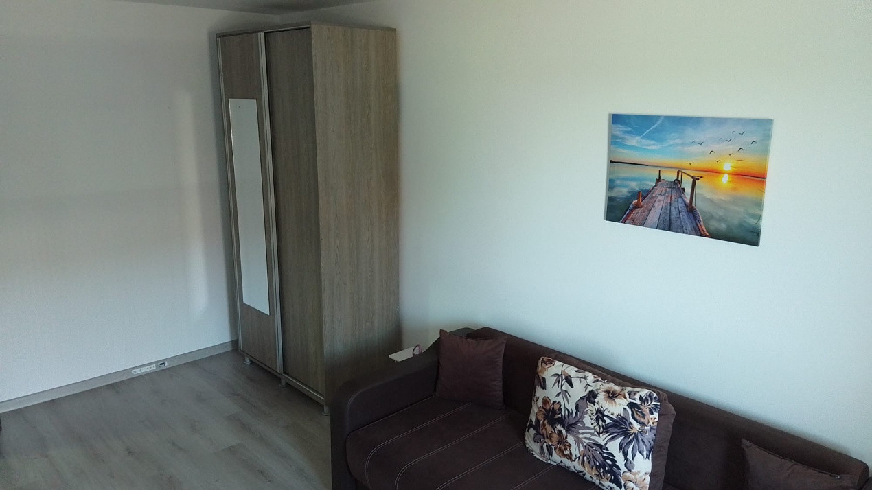 Studio de inchiriat
