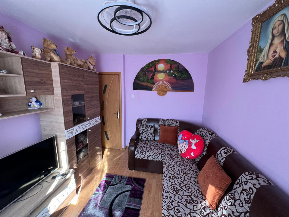 Apartament 3 camere Tractorul