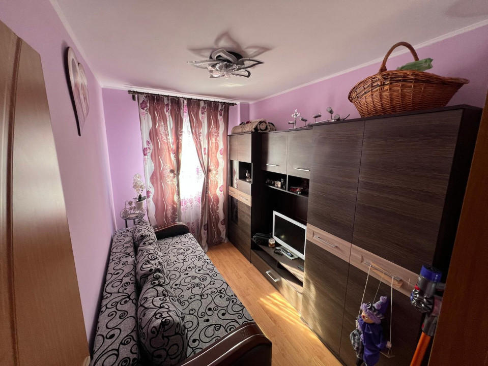 Apartament 3 camere Tractorul