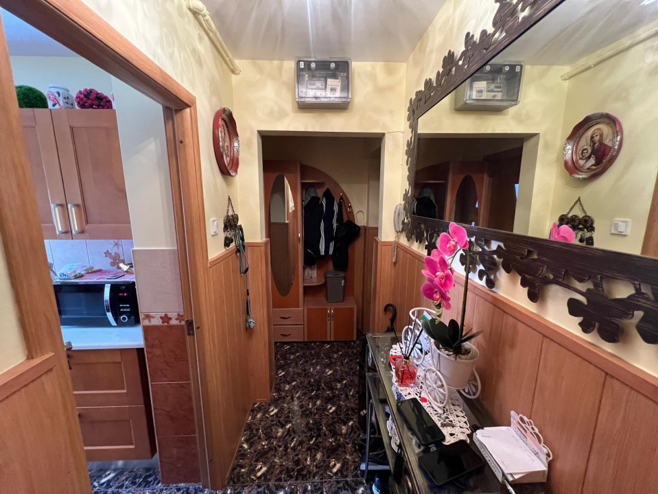 Apartament 3 camere Tractorul