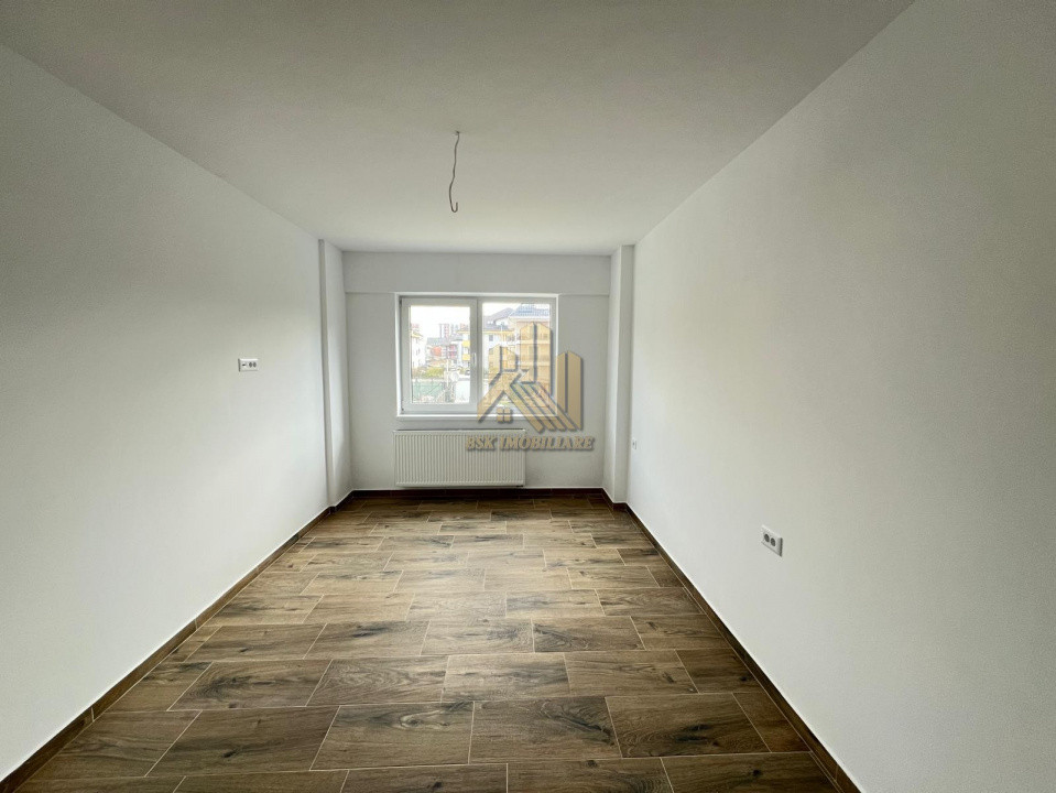 Apartament 3 camere Tractorul Top Zone