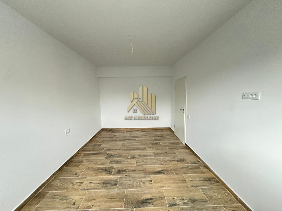 Apartament 3 camere Tractorul Top Zone