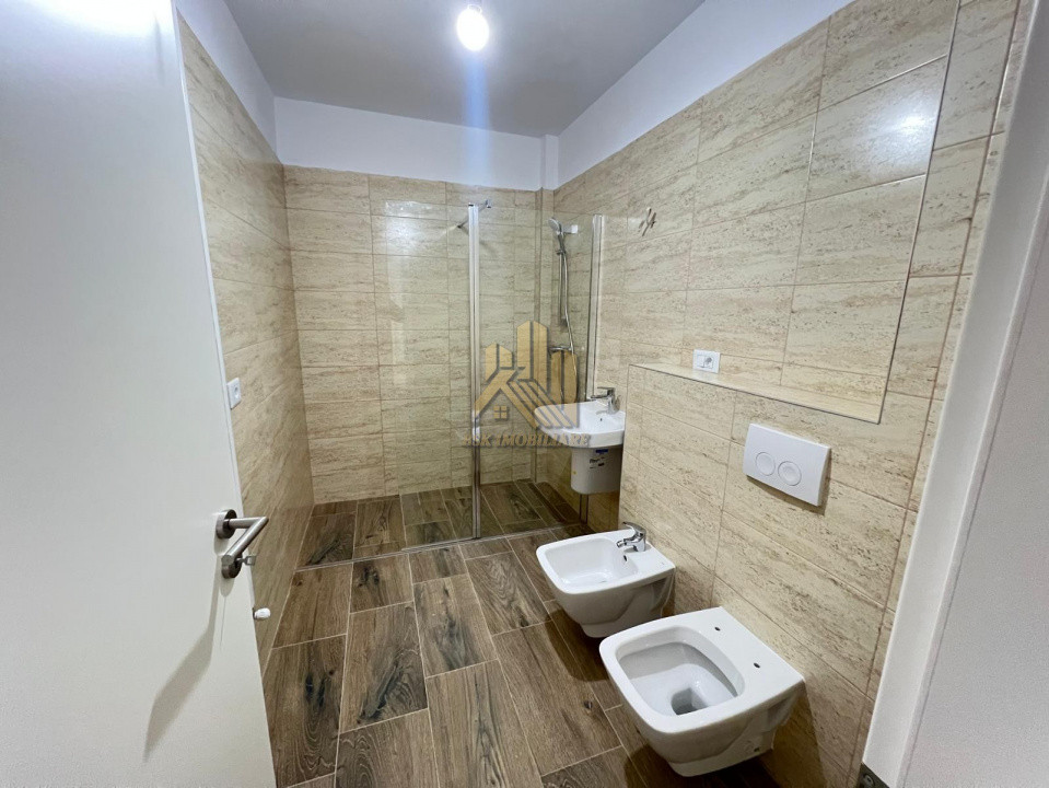 Apartament 3 camere Tractorul Top Zone