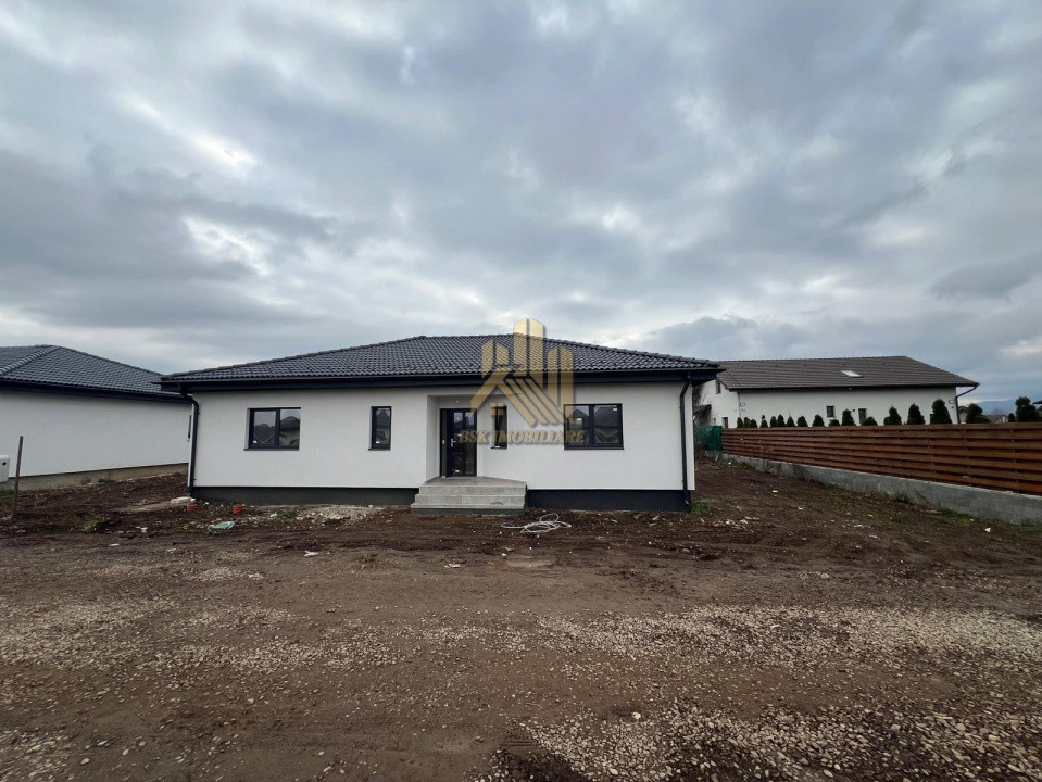 Casa 4 camere Izvor Tarlungeni