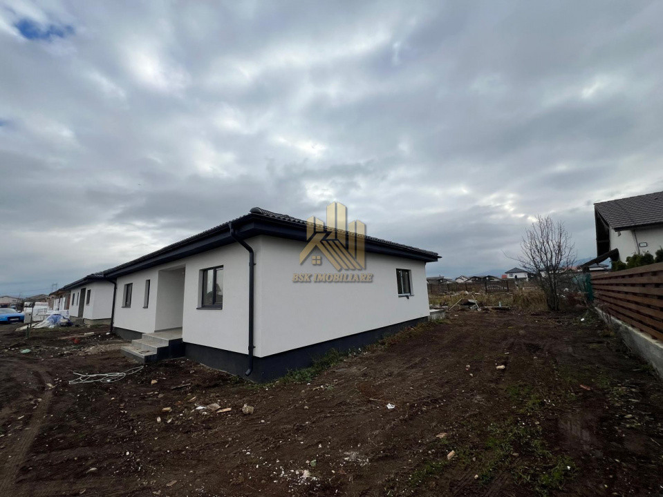 Casa 4 camere Izvor Tarlungeni