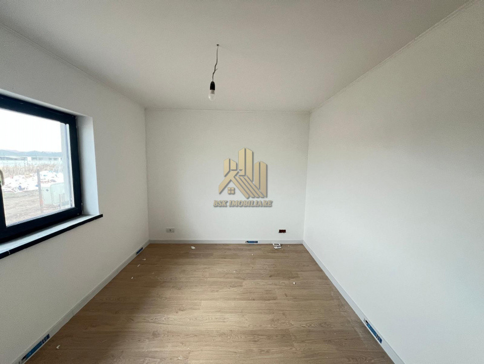 Casa 4 camere Izvor Tarlungeni