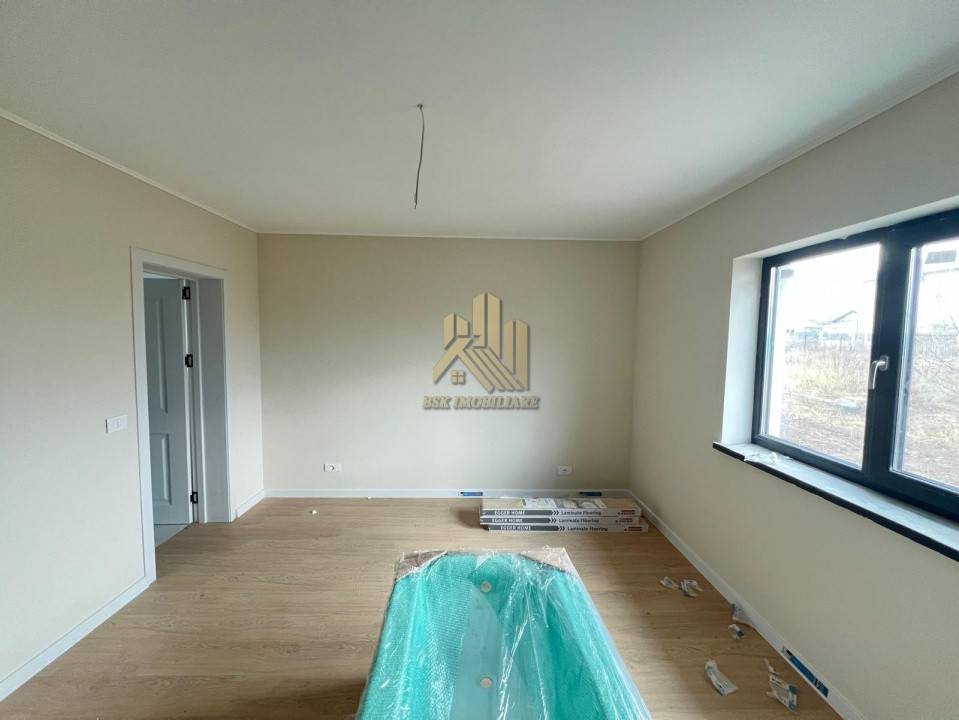 Casa 4 camere Izvor Tarlungeni