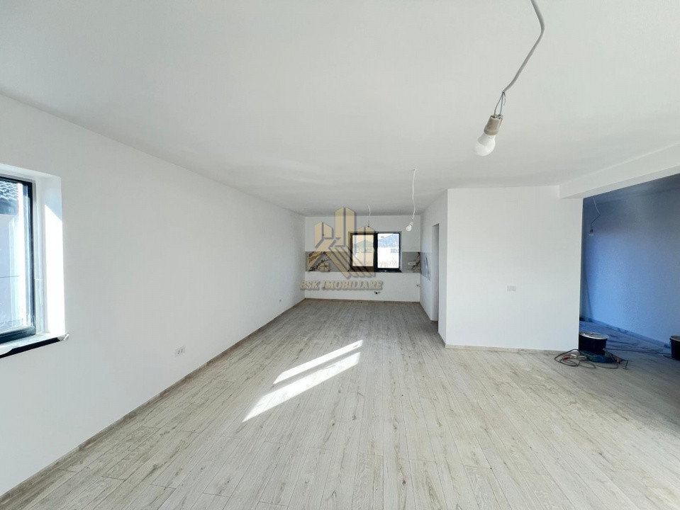 Casa 4 camere Izvor Tarlungeni