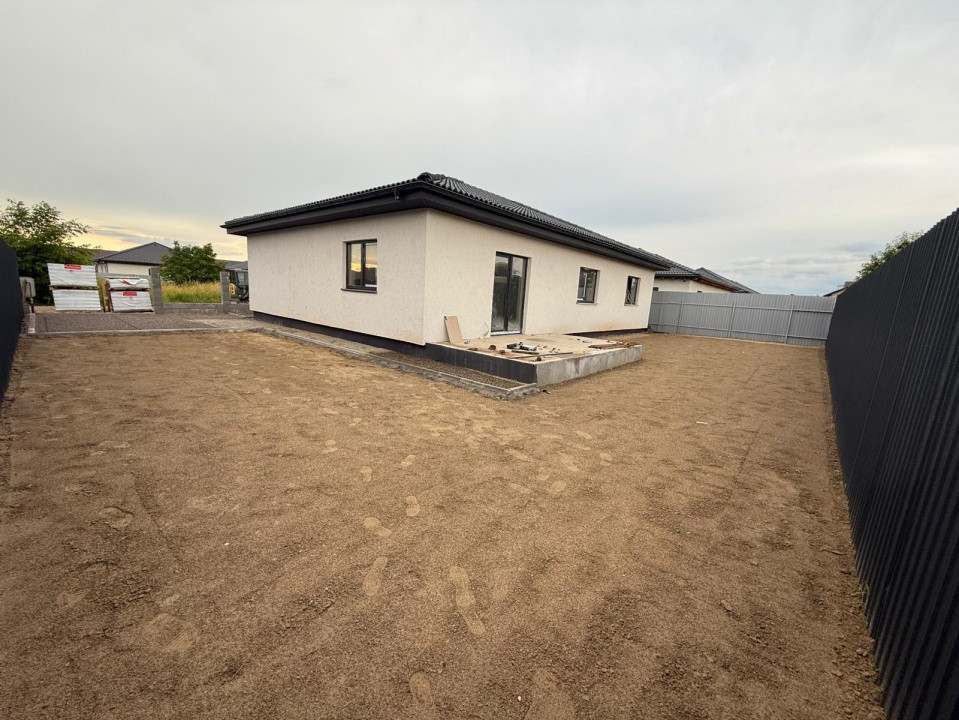 Casa-4-Camere-112mp-Curte-410mp-Izvor-Tarlungeni-Brasov