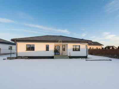 Casa 4 camere Izvor Tarlungeni