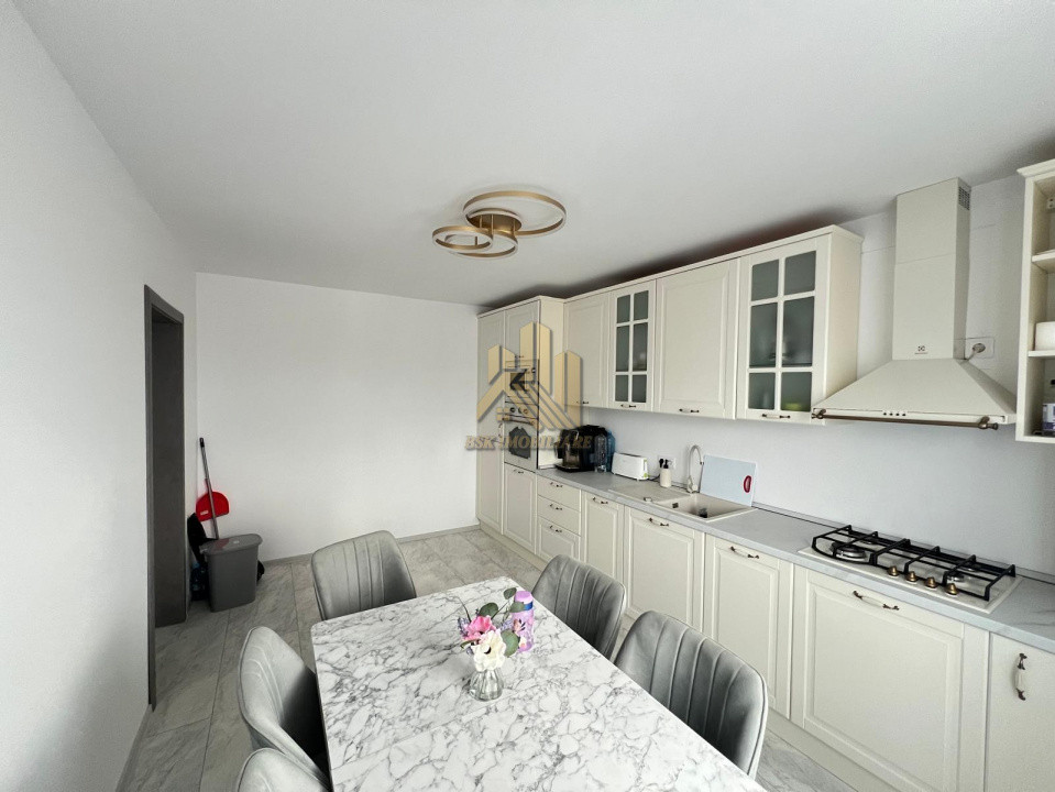 Casa Vila 4 camere Izvor Tarlungeni