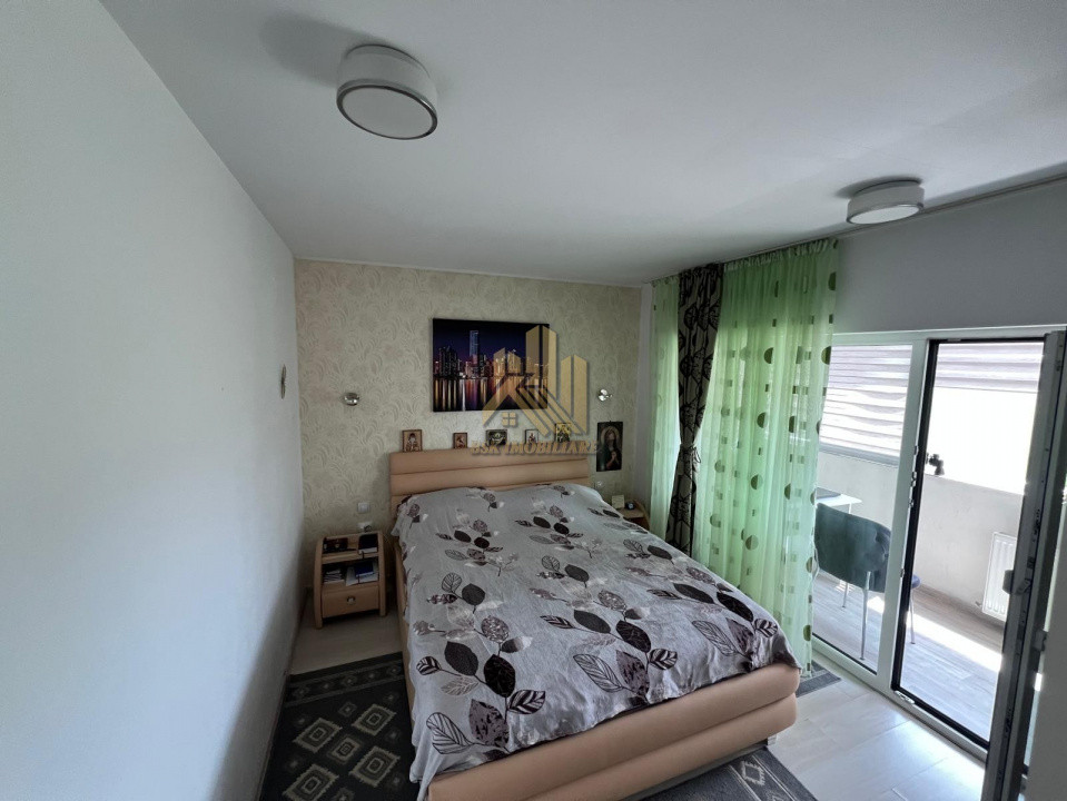 Apartament cu 2 camere, curte privată și pod generos