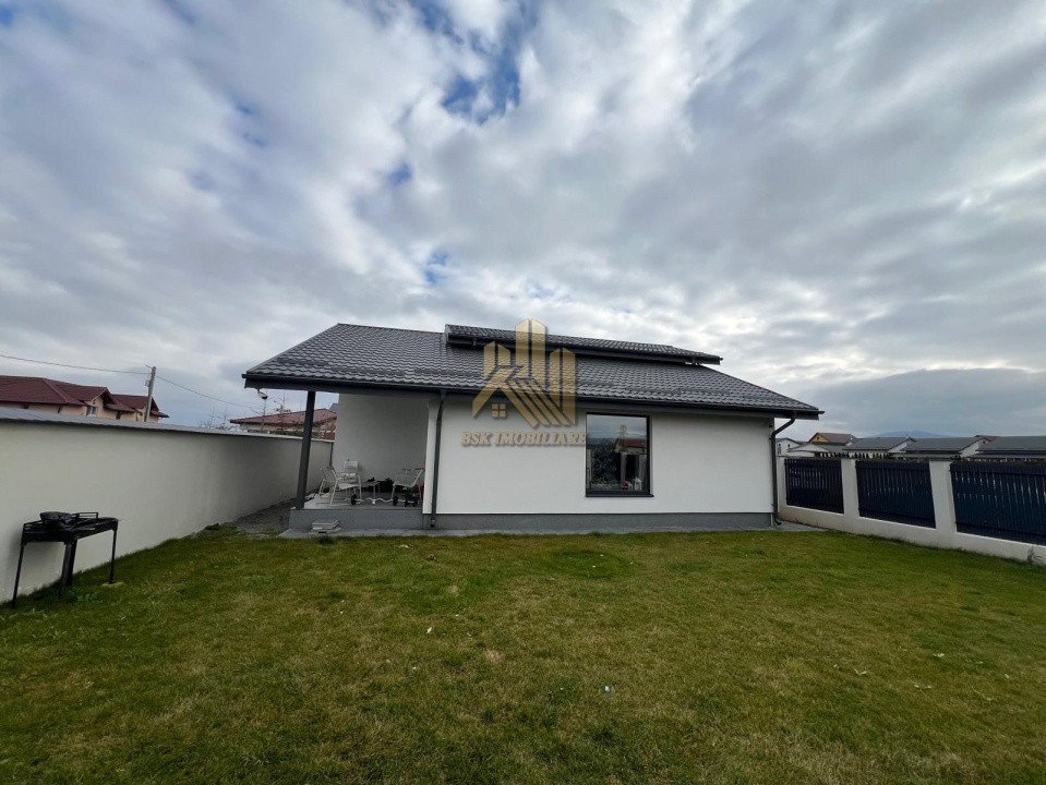 Casa 4 camere Izvor Tarlungeni