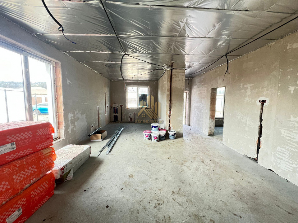 Casa 4 camere  Sanpetru Comision 0